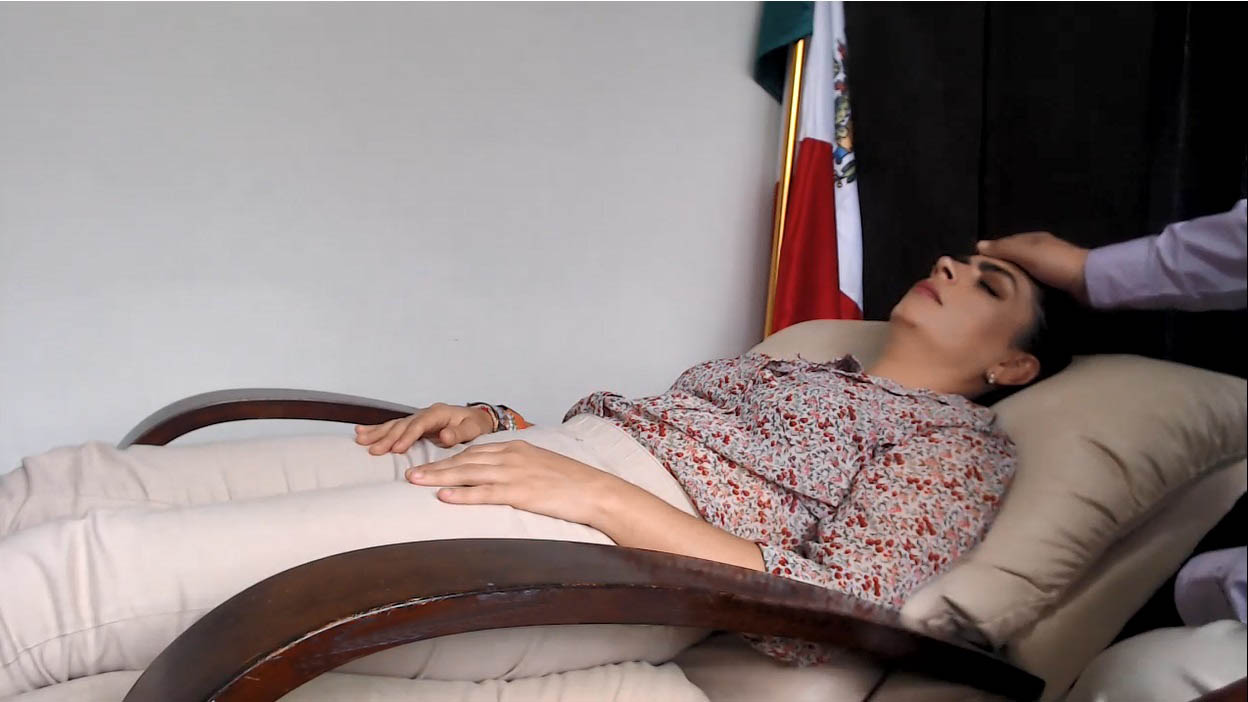 ¿Qué es la terapia de hipnosis de sanación emocional?